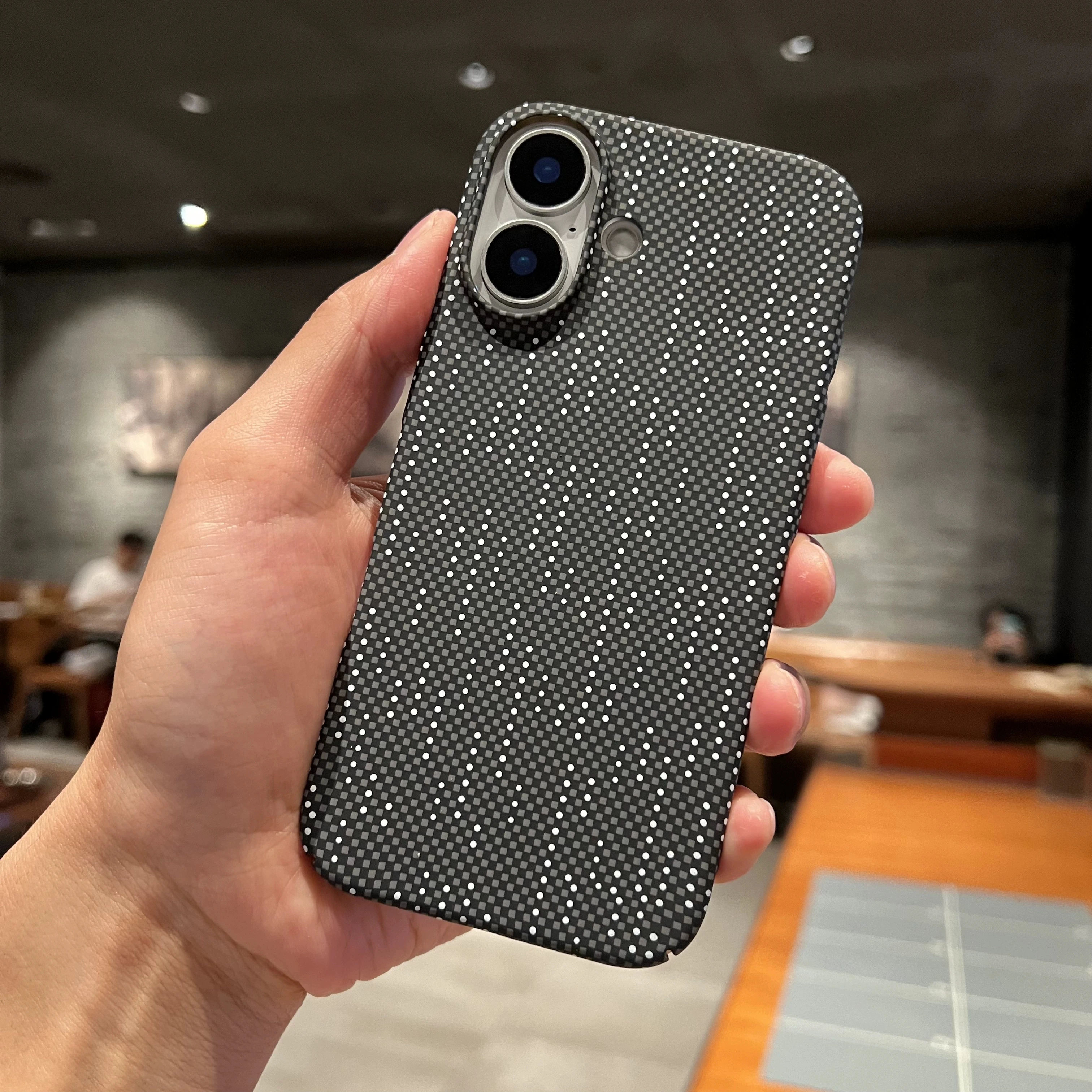 Enhanced Carbon Fiber Kevlar Pattern MagSafe Shockproof Case Cover