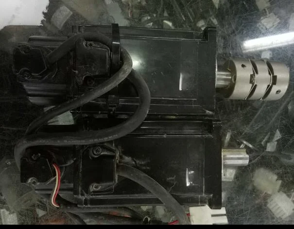 

Servo Motor GYS401DC2-T2A , Good Working , 3 Months Warranty , Fastly Shipping