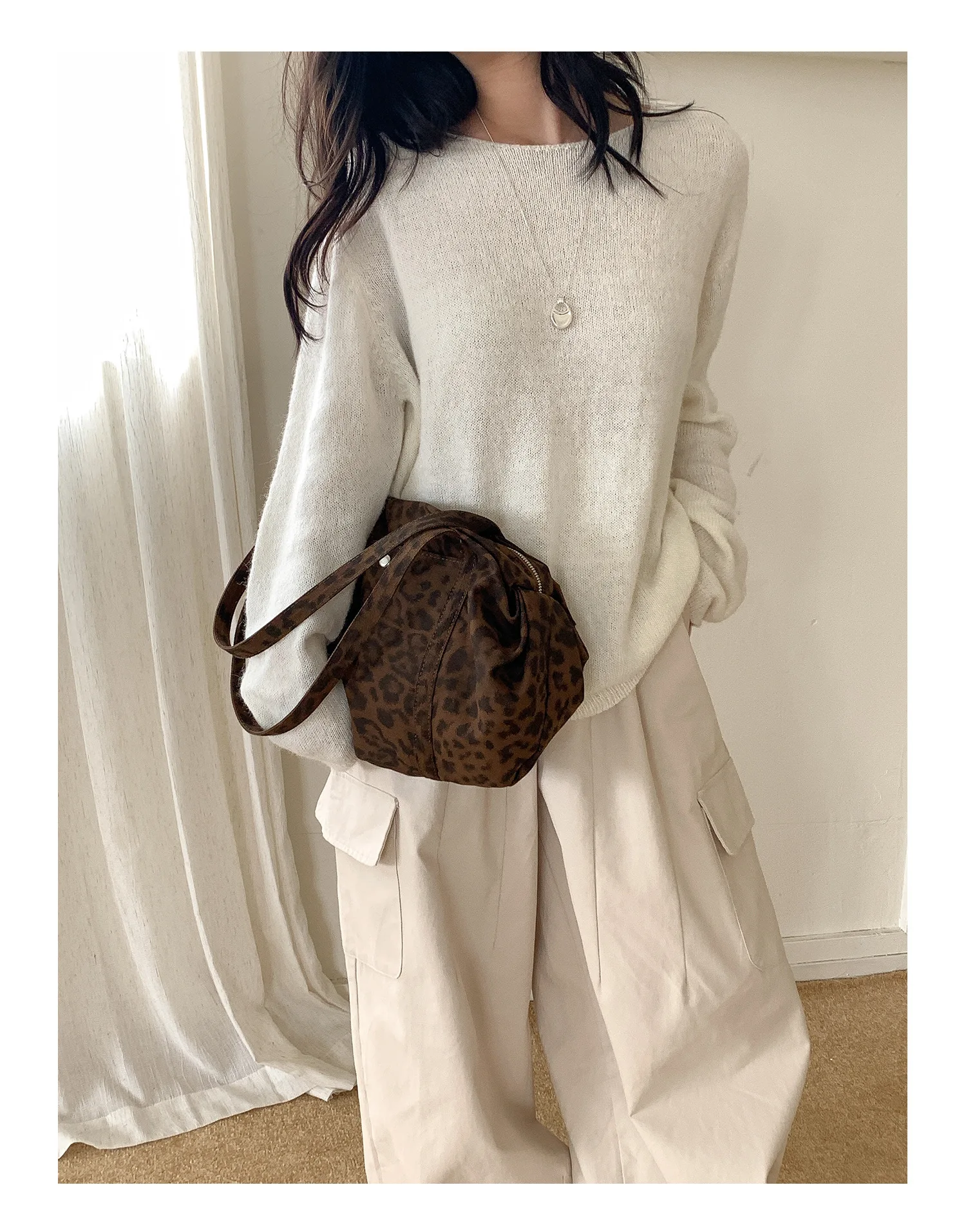 Wild Leopard Print Handbag Large Capacity Tote Bag Minimalist Nylon Women Shoulder Bag Fashion Armpit Bag Retro Satchel