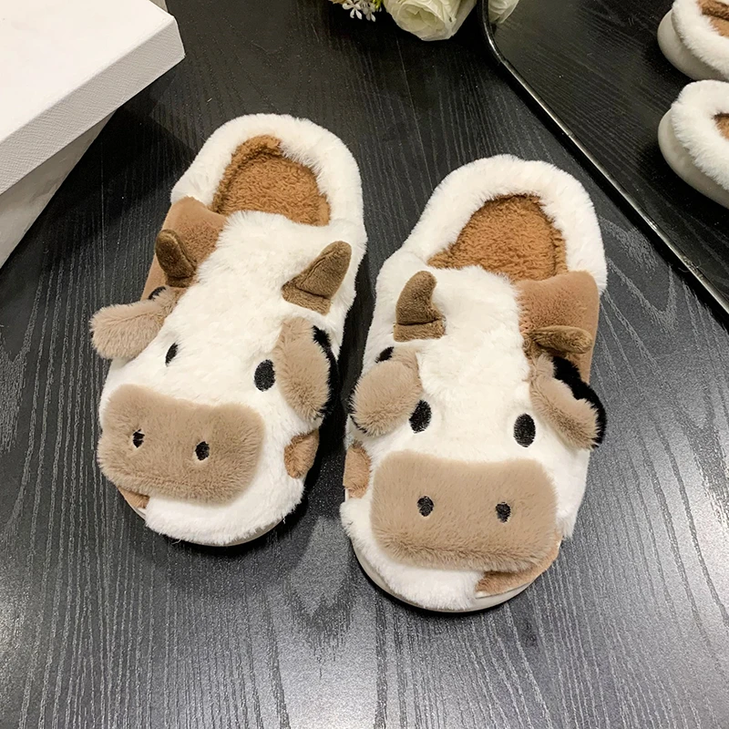 

Cozy Milk Cow Slippers for Men - Funny Animal House Shoes for Indoor Walking in Autumn and Winter