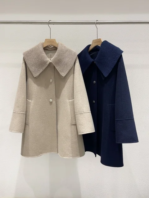 스타일리시하게 추위를 극복하는 Voca 홈 브랜드 니트 칼라 양피 오버코트