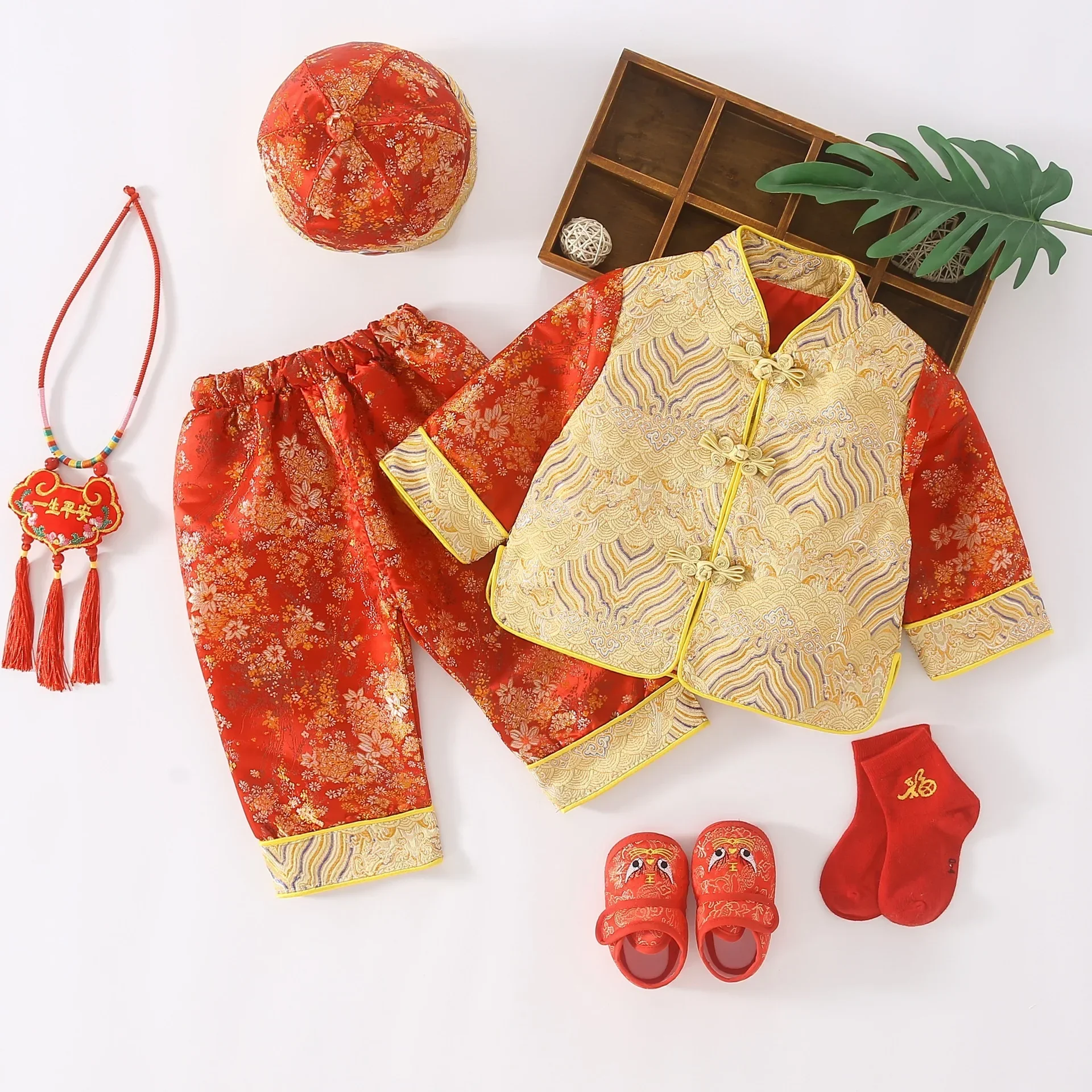 NEW Tang Suit Chinese Traditional Costume For Newborn Baby Boys Embroidery Winter Red New Year Birthday Gift Christmas Shoes
