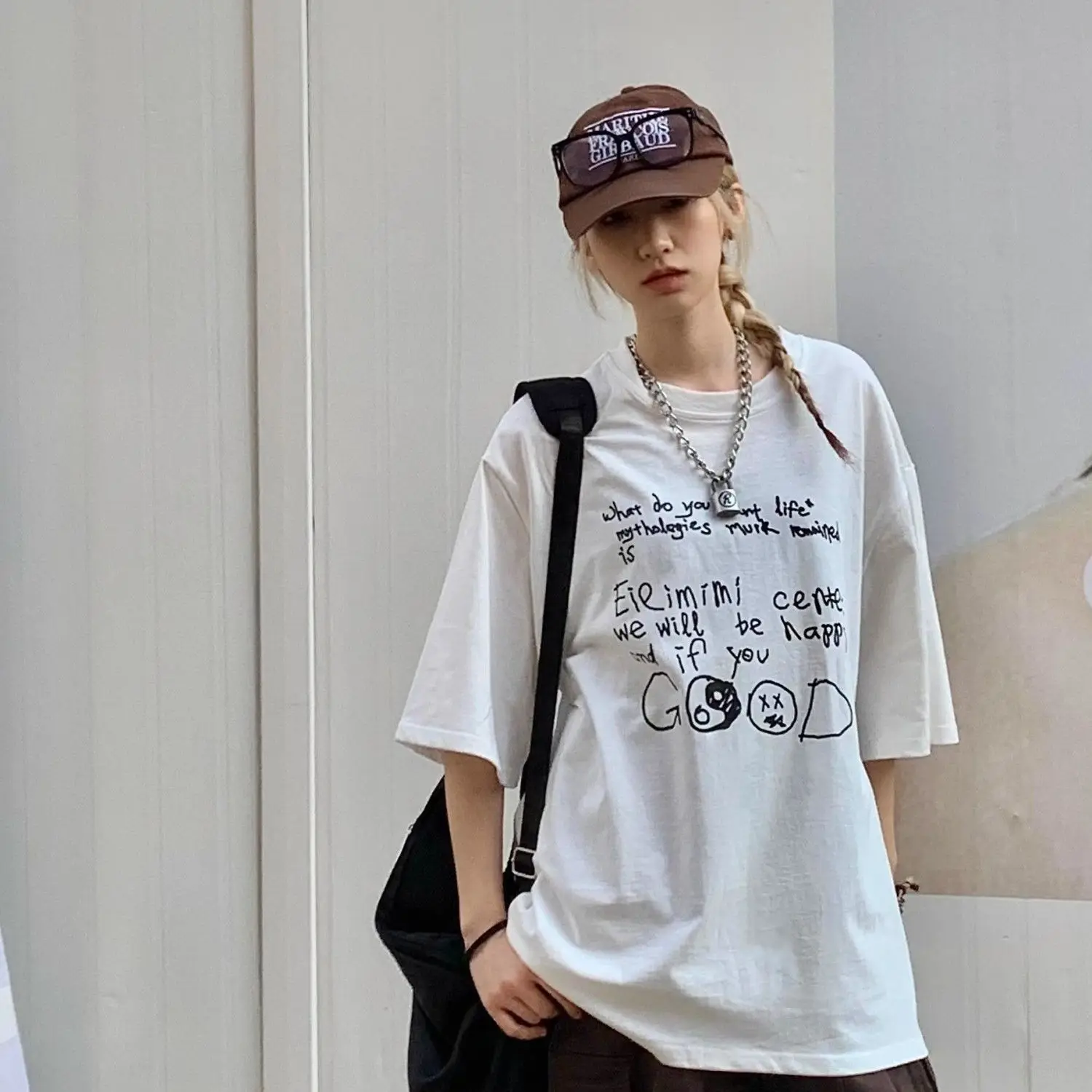

2024 spring Korean retro printed graphic T shirt American women personality y2k street hip hop vitality half sleeved top
