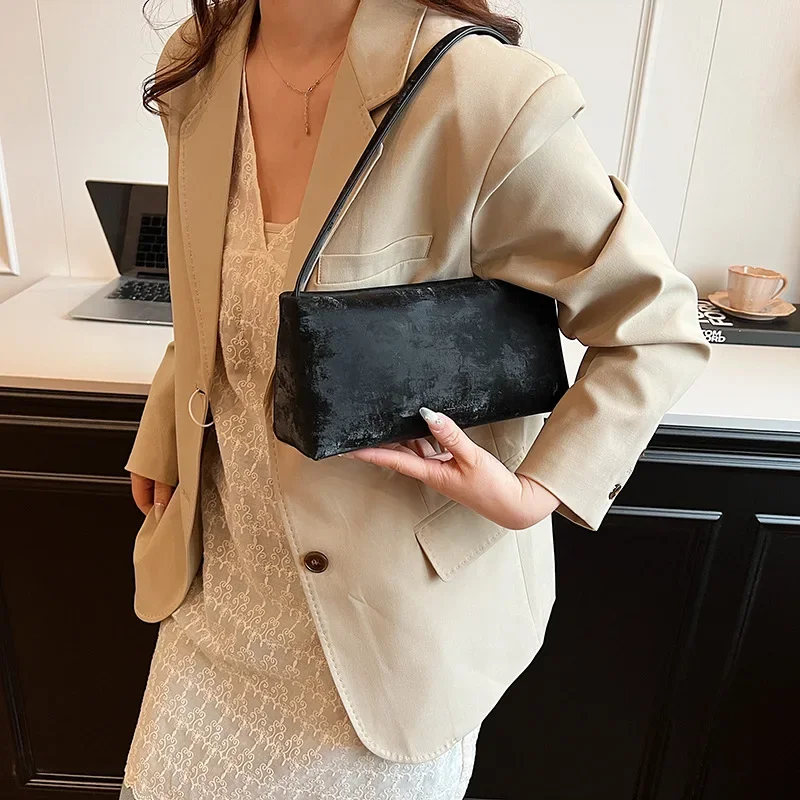 Women Small PU Leather Design Square Underarm Shoulder Bag 2026 New Trendy Crossbody Bag Female Handbags and Purses bolso mujer