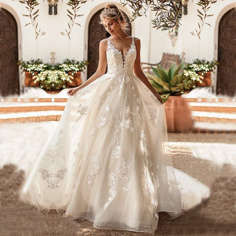 

Elegant Boho Wedding Dress 2022 V-Neck Appliques Lace Princess Tulle A-Line Wedding Dress Boheimian White Ivory Bridal Dress