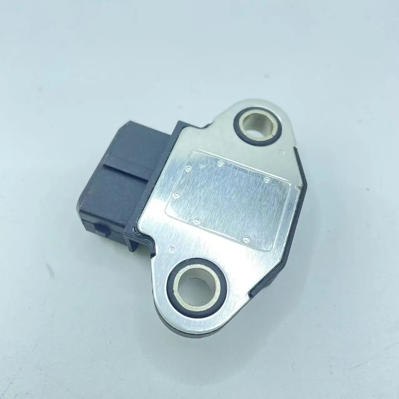 MD374437 MD315784 MD354655 J5T J5T60572 J5T60573 Ignition Misfire