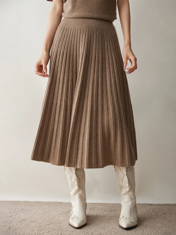 Chic Cashmere Skirt - Lifestyle 6