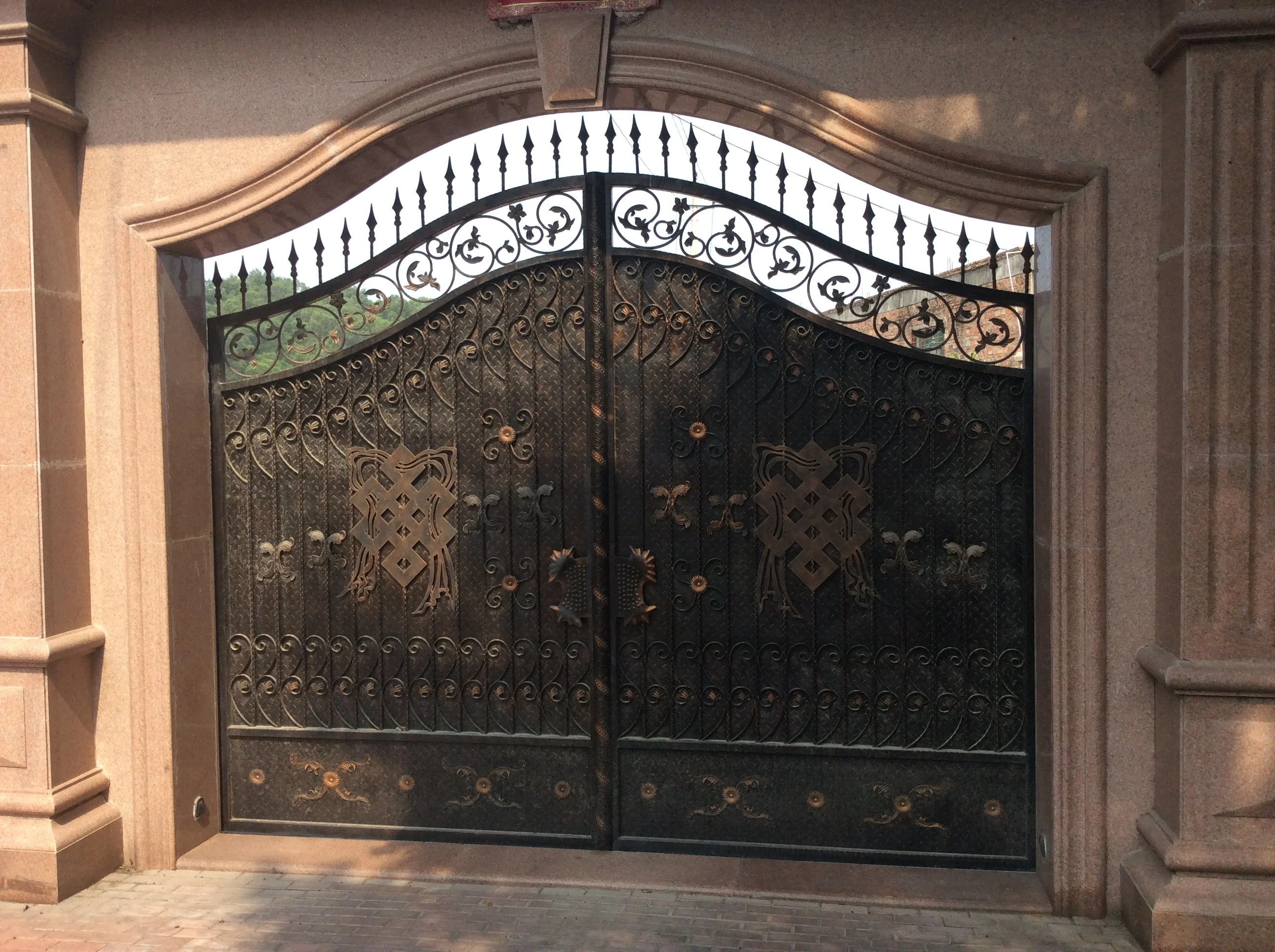 Golden Supplier Cheap Wrought Iron Gates Double Door Iron Gates Iron Gates Models 3