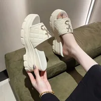Women Sandals Summer Platform Letters Fashion Sandals Casual Comfortable Slipper Women Lightweight Non-slip Outside Slides Women 2