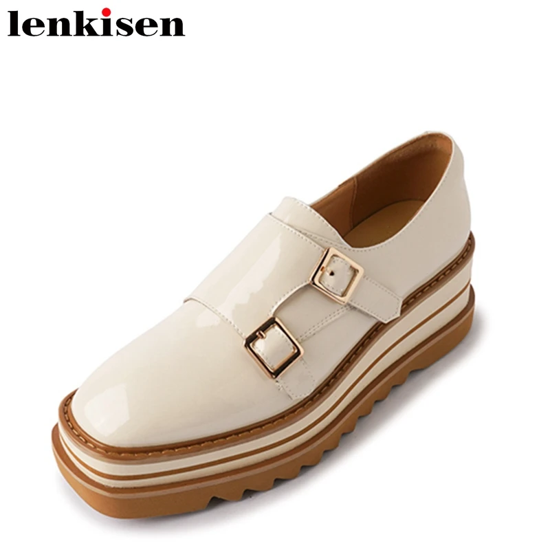 

Lenkisen 2023 Ins Cow Leather Thick High Heels Spring Brand Shoes Platform Preppy Style Belt Buckle Slip on Brand Women Pumps