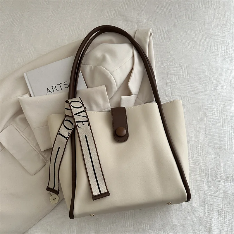 حقيبة يد جلدية للنساء، حقيبة يد كاجوال كاجوال جديد...