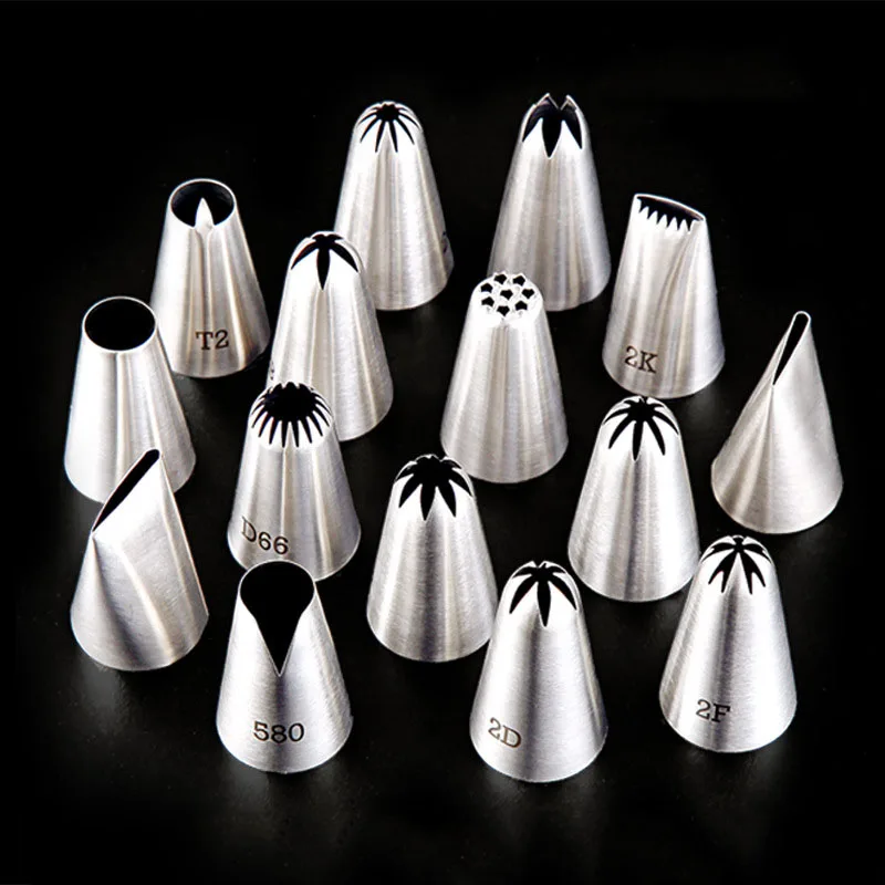 Deluxe Pastry Nozzles for Cake Decoration and Baking Accessories