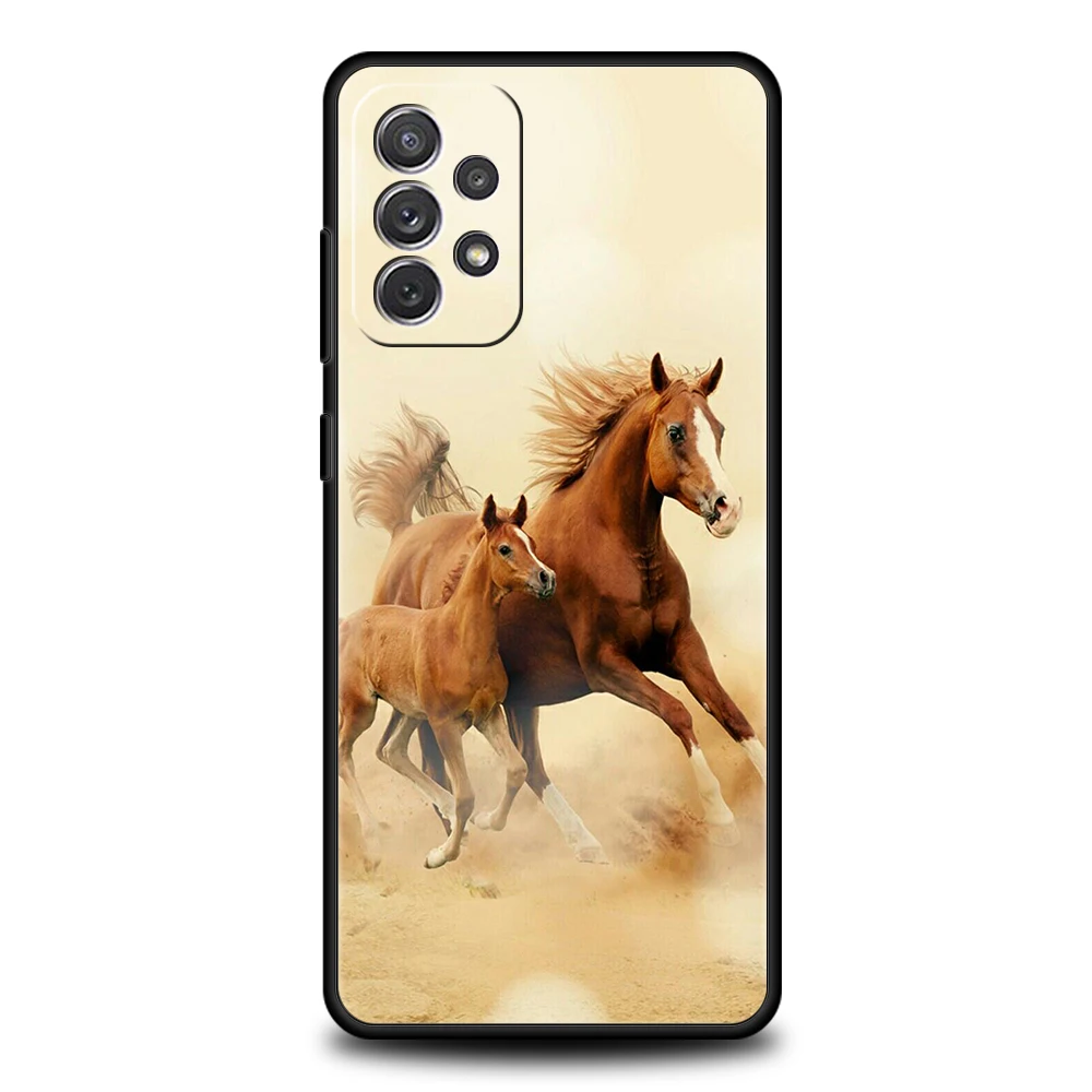 Luxury Horse Design Silicone Phone Case - Elegant Protective Cover