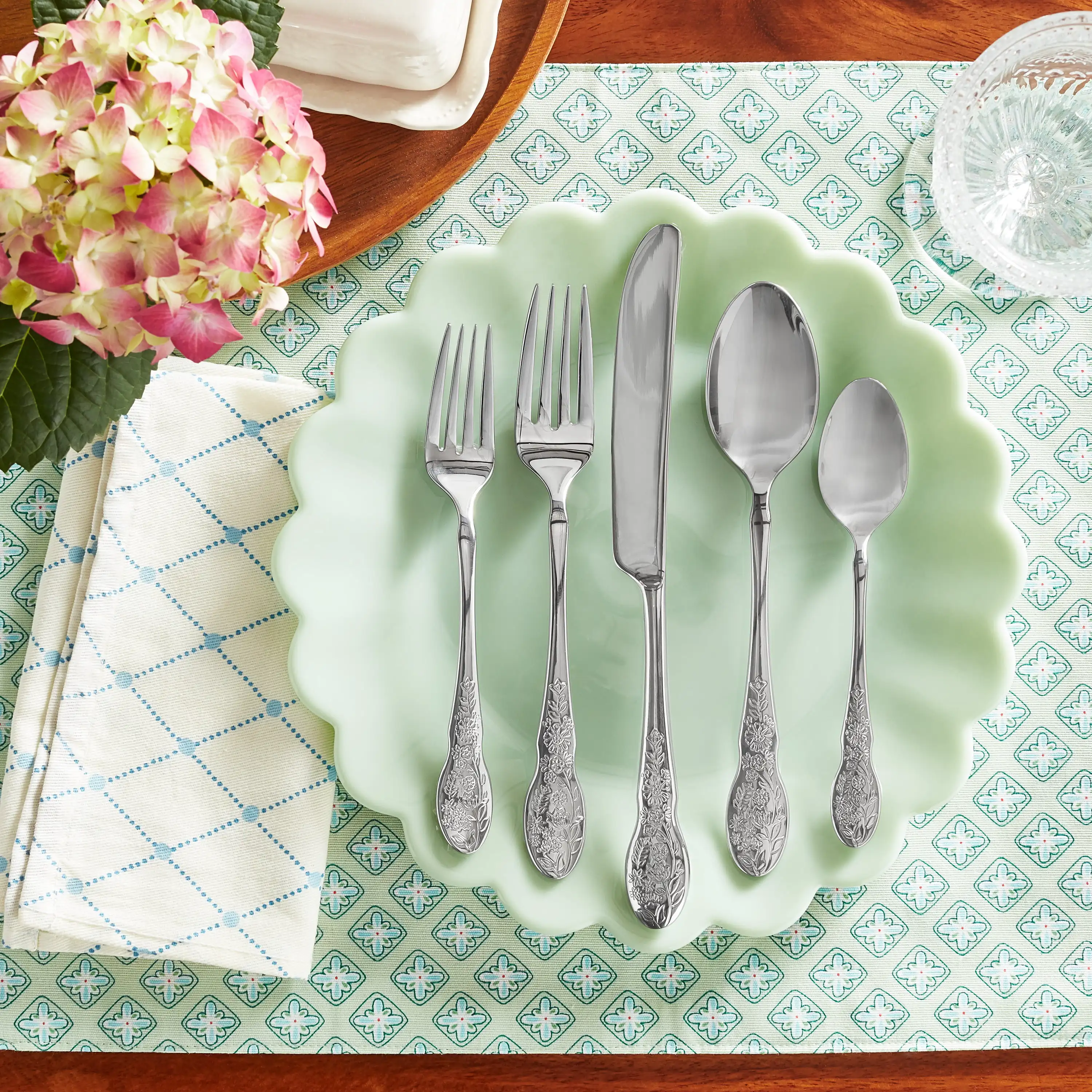 The Pioneer Woman 20-Piece Cutlery Set - Ree Drummond Cutlery Set at Walmart