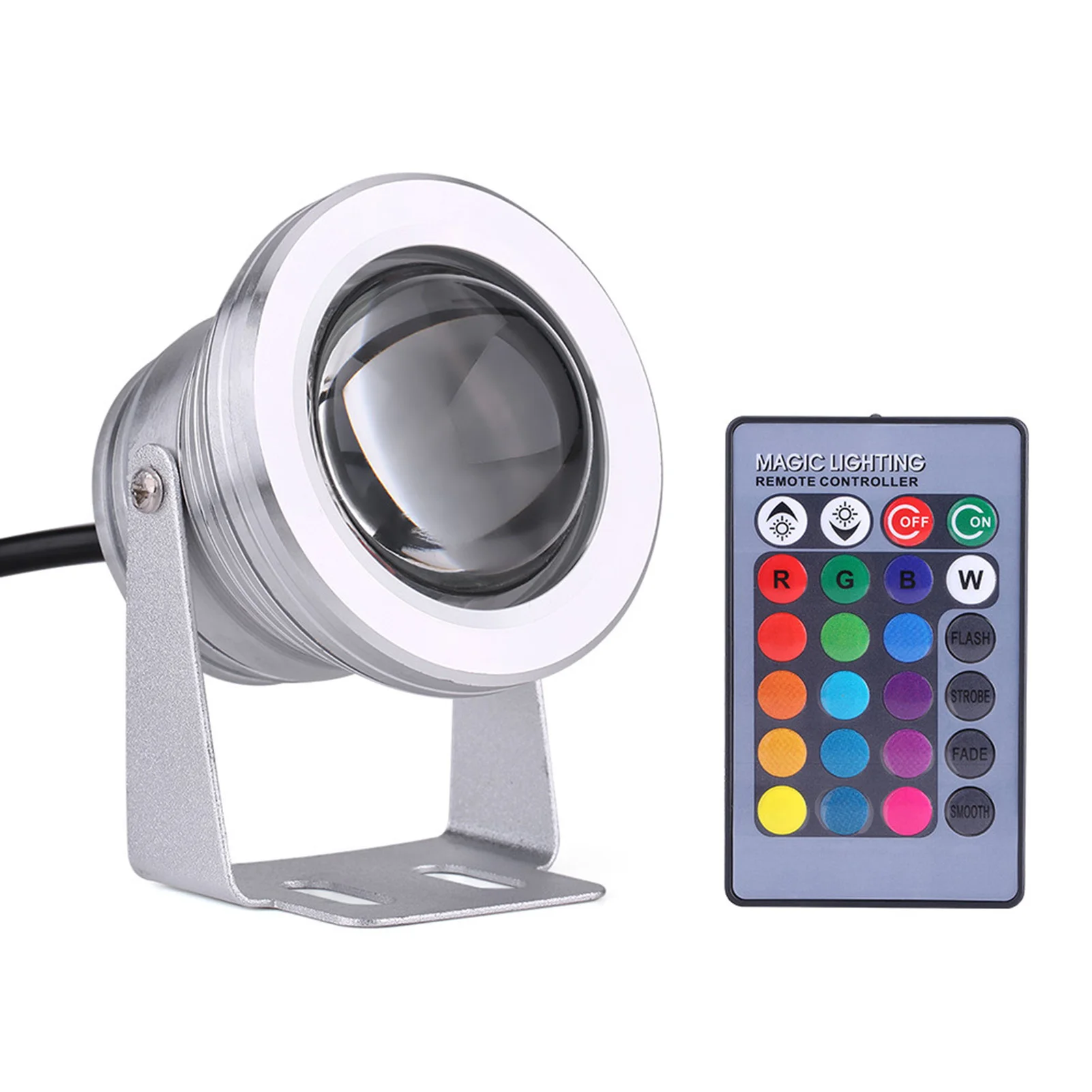 Projecteur LED pour bateau 10W 12V RGB avec télécommande, posé sur un pont en bois, affichant un éclairage multicolore.