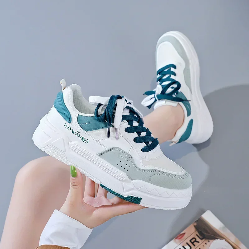 

Women's Board Shoes Thick soled Height Increasing Lace Up Sneakers Platform Running Casual Sports Versatile Fashion 2024 Spring