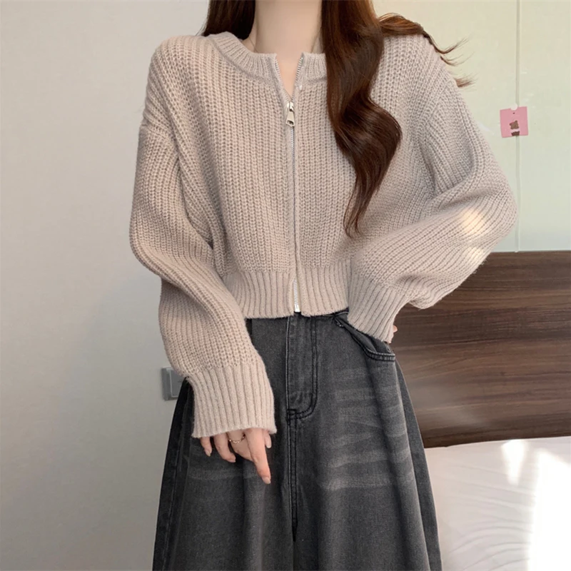 Women's Sweater Zipper O-Neck Long Sleeve Top Knit Cardigan Short Coat Casual Solid Knitwear Korean Winter All-match Basic Top
