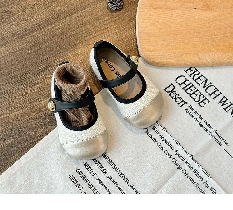 Lässige Einzelschuhe für Kinder, kleine Lederschuhe mit weichen Sohlen, kleine duftende Wind-Prinzessinnenschuhe, Kinderschuhe im britischen Stil – Detail 10