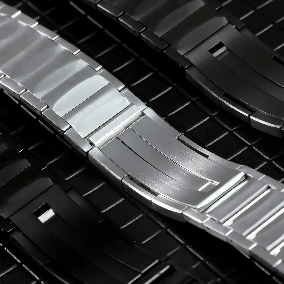 Premium Stainless Steel Quick Link Metal Bracelet