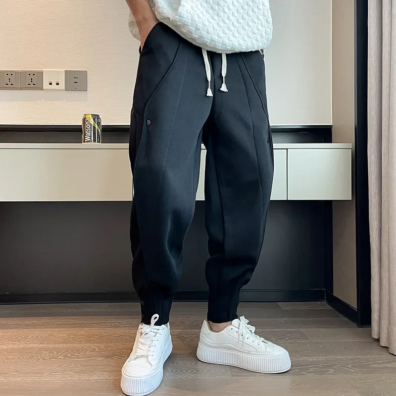 thumbnail image 1 of Pantalones casuales de primavera y otoño 2023 para hombre, nuevos, deportivos, holgados, de estilo moderno de Hong Kong, ajustados, de una pieza, de estilo japonés, 1 of 5