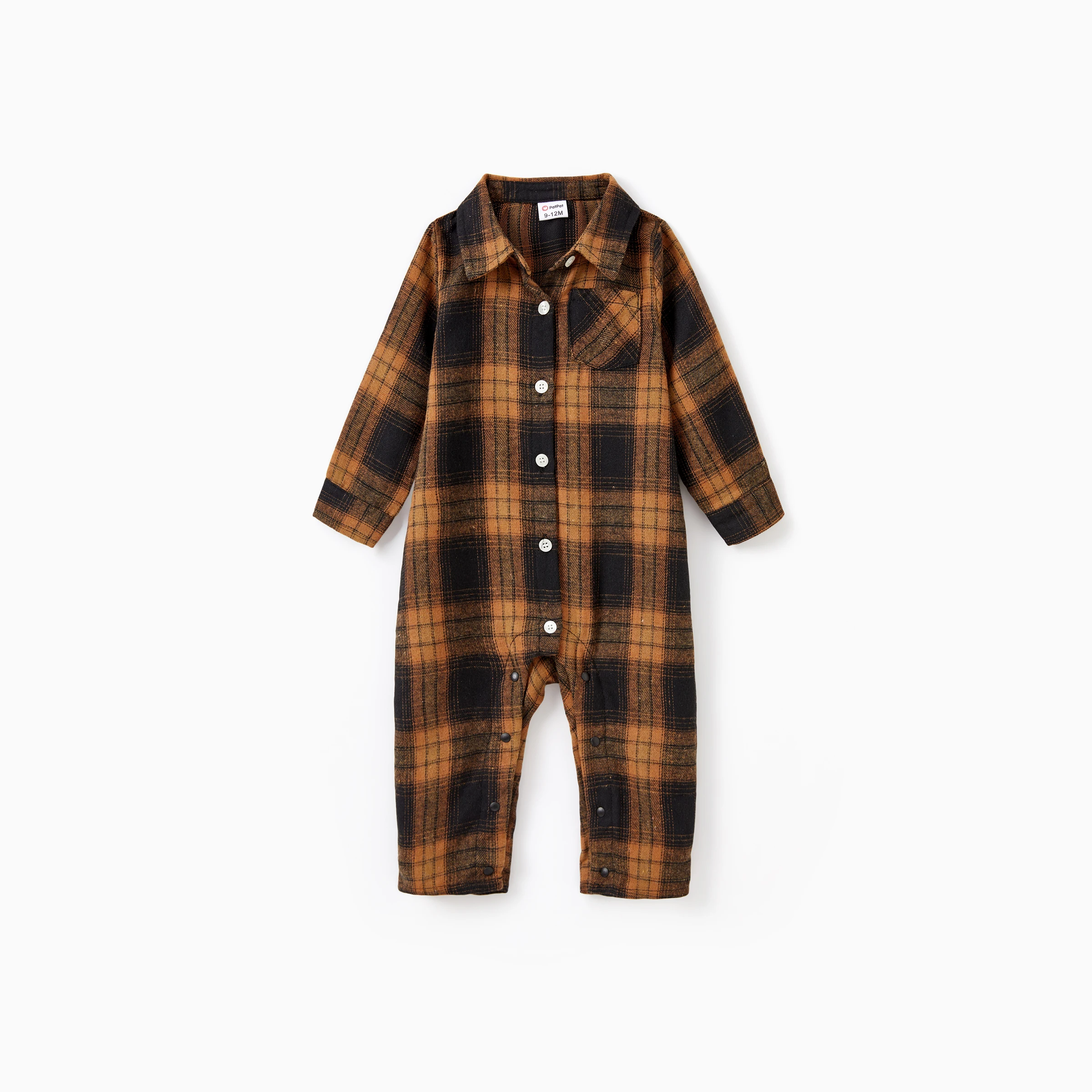 Conjuntos familiares a juego navideños PatPat con cuadros marrones y negros, blusa, vestido y pelele con botones y manga larga