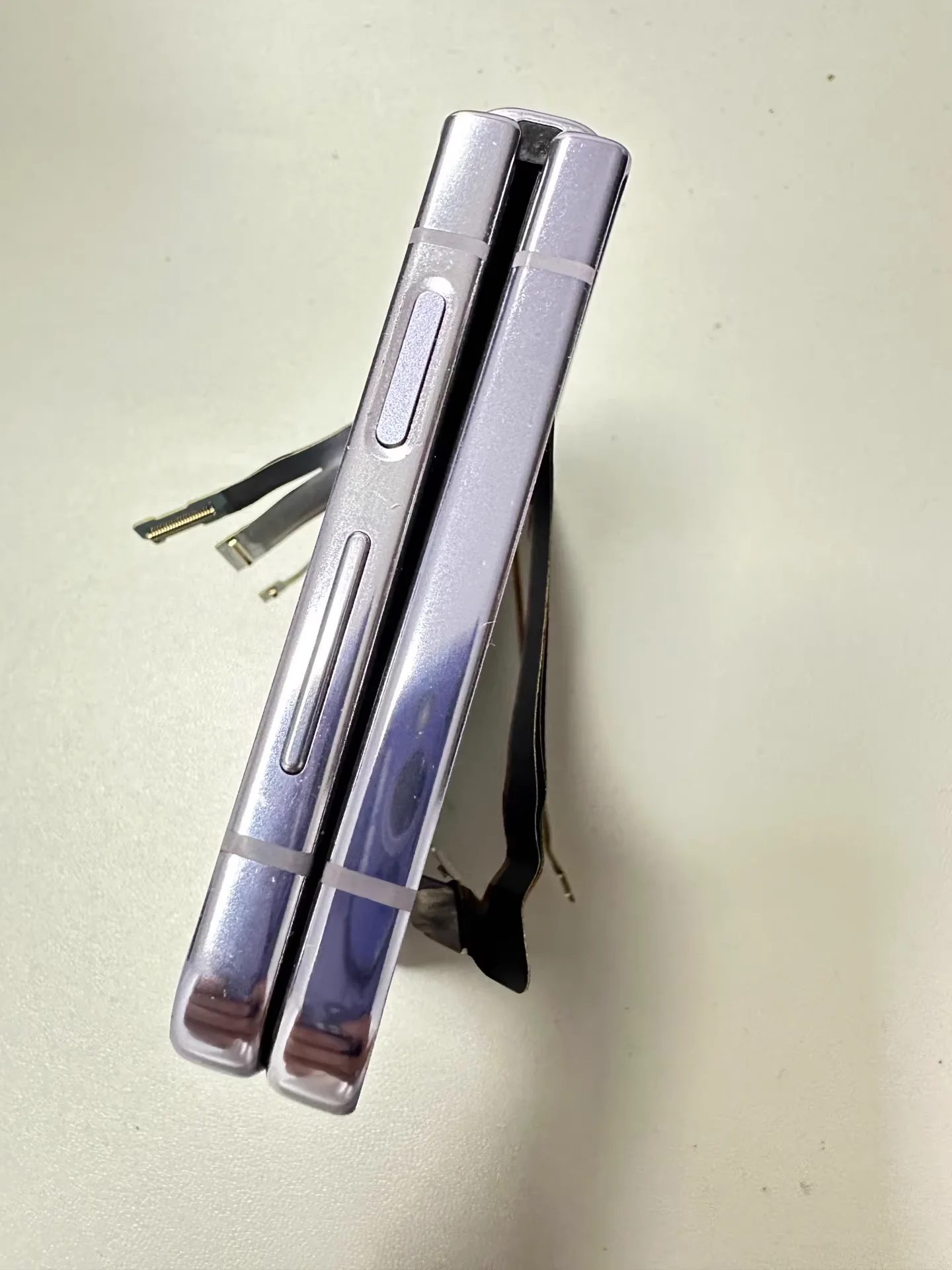 Middle Frame Housing With Hinge Flex Cable Small Scratches No LCD