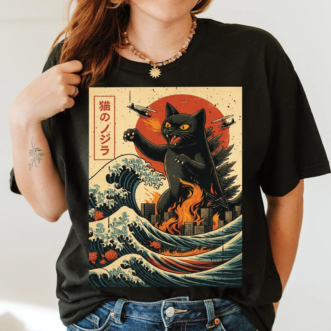 Japanische Katzen-Bedruckte T-Shirts für Frauen Manga Grafik O-Ausschnitt Tops Harajuku Tee Damenkleidung Mode Top Sommer Streetwear Y2K Top
