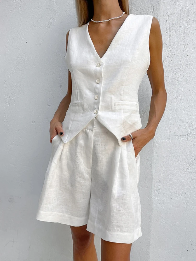 

LY VAREY LIN New Summer Women Fashion Sleeveless Two Piece Set V-neck Single Breasted Tops Vest+high Waist Shorts Casual Suits