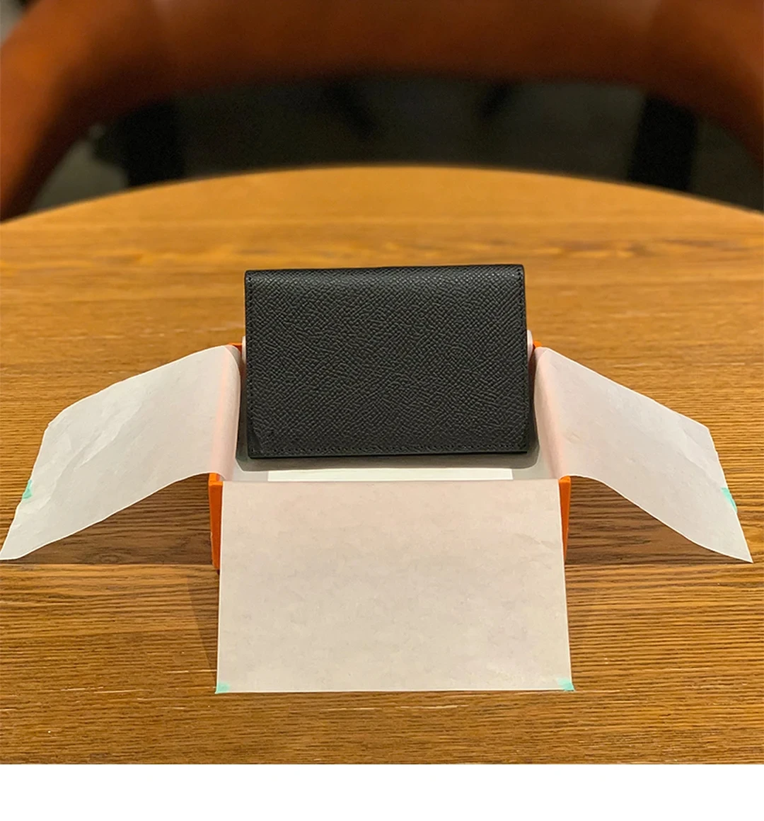 Free embossing Letters Genuine Leather Bank Credit Card Holder for Woman Men Leather High Quality Protective Card