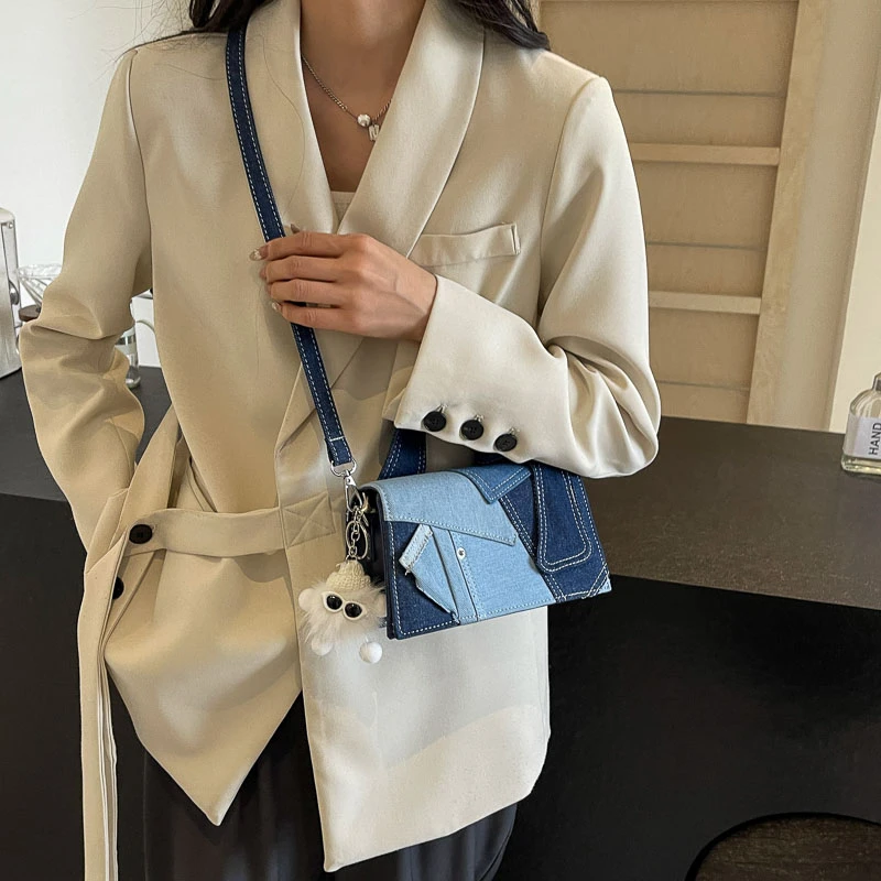 Women's fashionable small handbag, denim single shoulder bag, casual crossbody bag, zippered women's bag with lid, women's bag