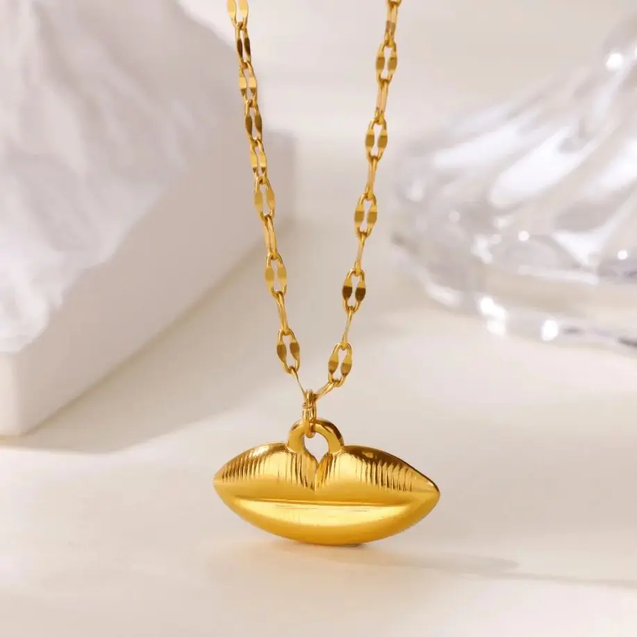 Geometric Lips Necklaces Gold Color Stainless Steel Pendant Necklace For Women