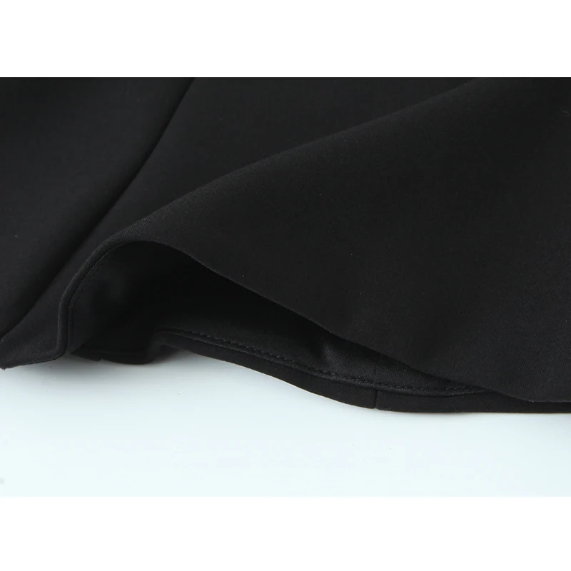 Women Top 2025 New Fashion Jewelry Button Single-Breasted Tops For Women Sexy Elegant Chic Vest Commuting Personality Shorts Top