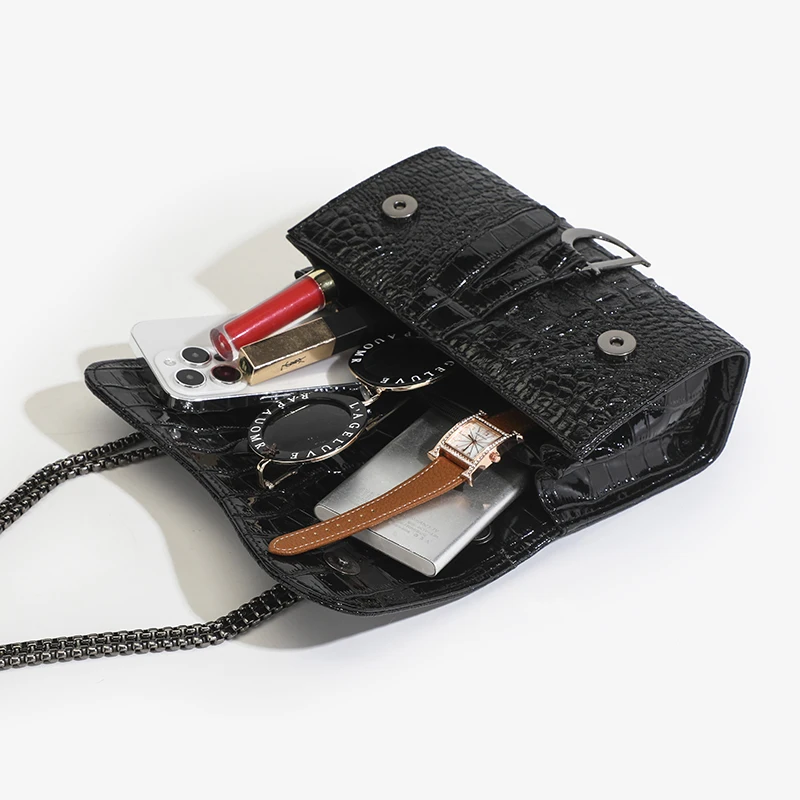 حقيبة يد نسائية فاخرة ماركة حقائب كروسبودي سلاسل ن...