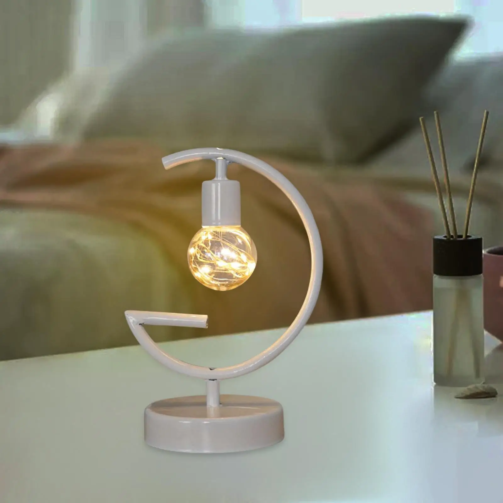 ���� ���̺� ���� LED ���� ��� ���� ���� �߰� ���� å�� ���� ��Ƽ�� ���� �ǳ� �� �߿� ����