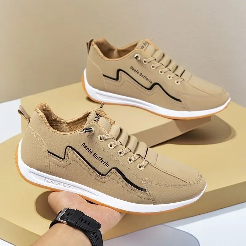 أحذية رياضية رجالية جديدة لخريف 2025، أحذية مريحة سهلة الارتداء بنعل سميك وتصميم عصري