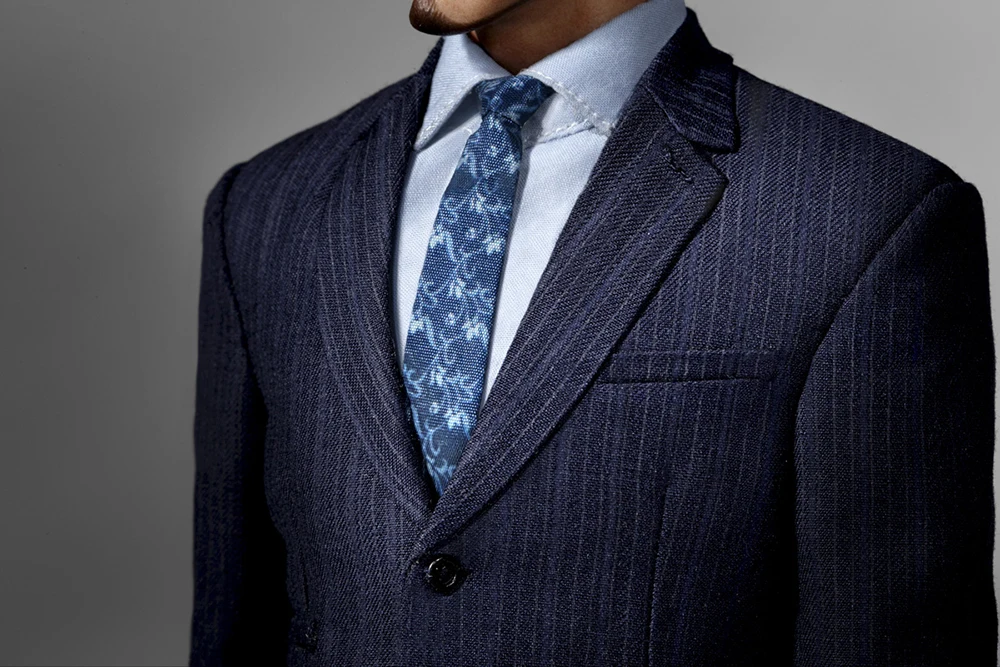 Тони старк в деловом костюме. Mauro ferrini одежда мужская. Тони старк в костюме классическом. Mln костюм. Костюм terry.