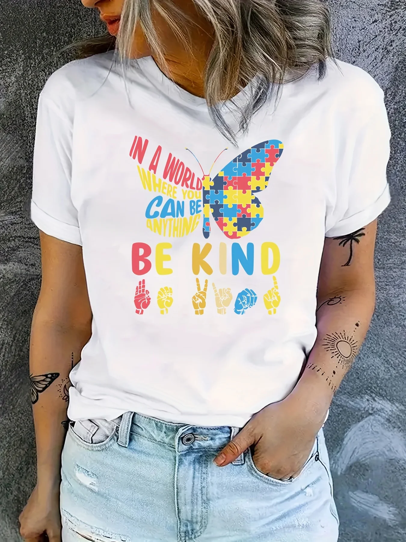 

Women's Crew Neck Creative Butterfly Graphic Tee For Summer, Casual Sports T-shirts, Women's Tops