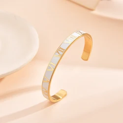 Elegant Gold Plated Stainless Steel C - Shaped Men's Bracelet with Resin Inlay - Trendy Hypoallergenic Accessory (GOLD 1)