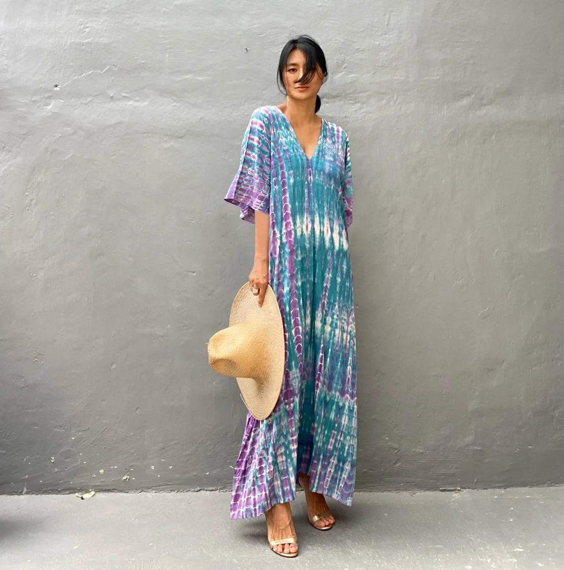 Fashion Casual Striped Print Long Dresses Women Bohemian V-neck Bat Sleeve Loose Slit Beach Dress Summer New Beachwear Vestidos 40 Fashion Casual Striped Print Long Dresses Women Bohemian V-neck Bat Sleeve Loose Slit Beach Dress Summer New Beachwear Vestidos