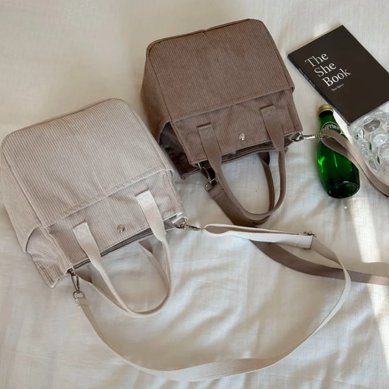 Literary Corduroy Multi-pocket Hand-carried Cross-body Tote Bag for Students Simple and Versatile Portable Lunch Box Bag