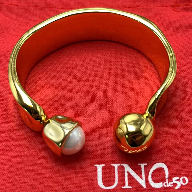 

Новинка 2023 г., лидер продаж, Модный изысканный браслет unode 50 в европейском и американском стиле, Женская романтическая Подарочная сумка для ювелирных изделий