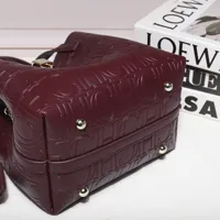 CH Large Capacity Handbag Luxury Brand Temperament Letter Print with Lock Design 2025 Trendy Women's Crossbody Bag - Image 4