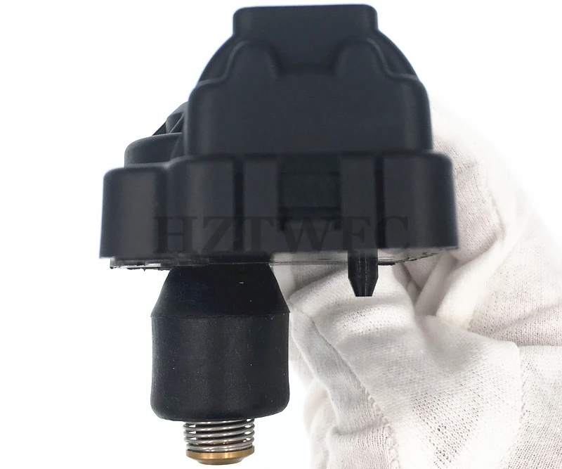 Idle Air Control Valve Stepper Motor 0132008601 132008603 032133031 For VW POLO GOLF Peugeot Seat Citroen