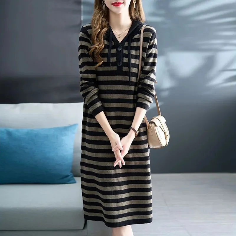 

Autumn Winter Women Hooded Dress Stripes Loose Long Section The Knee Sweater Dress Women Western Style Knitted Bottoming Dress