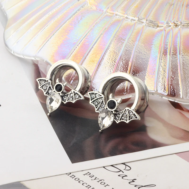 Wholesales 6-16mm Ear Gauges Stainless Steel Bat Animal Ear Tunnels Plugs Flesh Piercing Body Jewelry Ear Stretchers internally