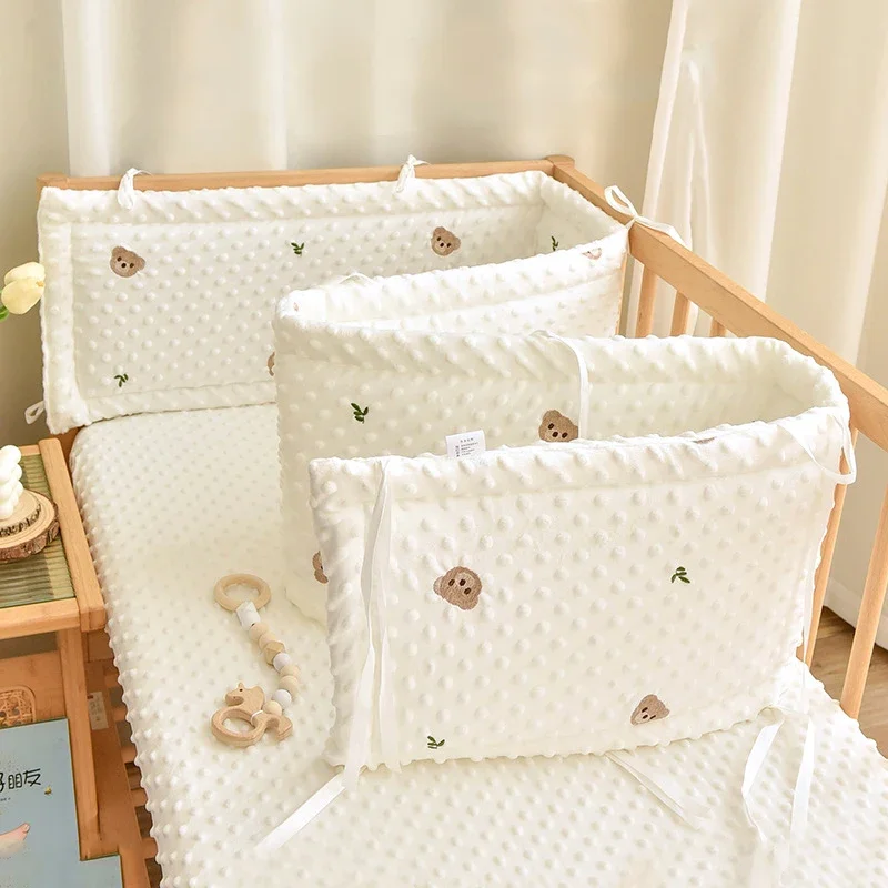 Paraurti per biancheria da letto per neonati morbidi per cartoni animati Paraurti per lettino per neonato 1 pz Paraurti per culla Anti-collisione Paracolpi per biancheria da letto per bambini