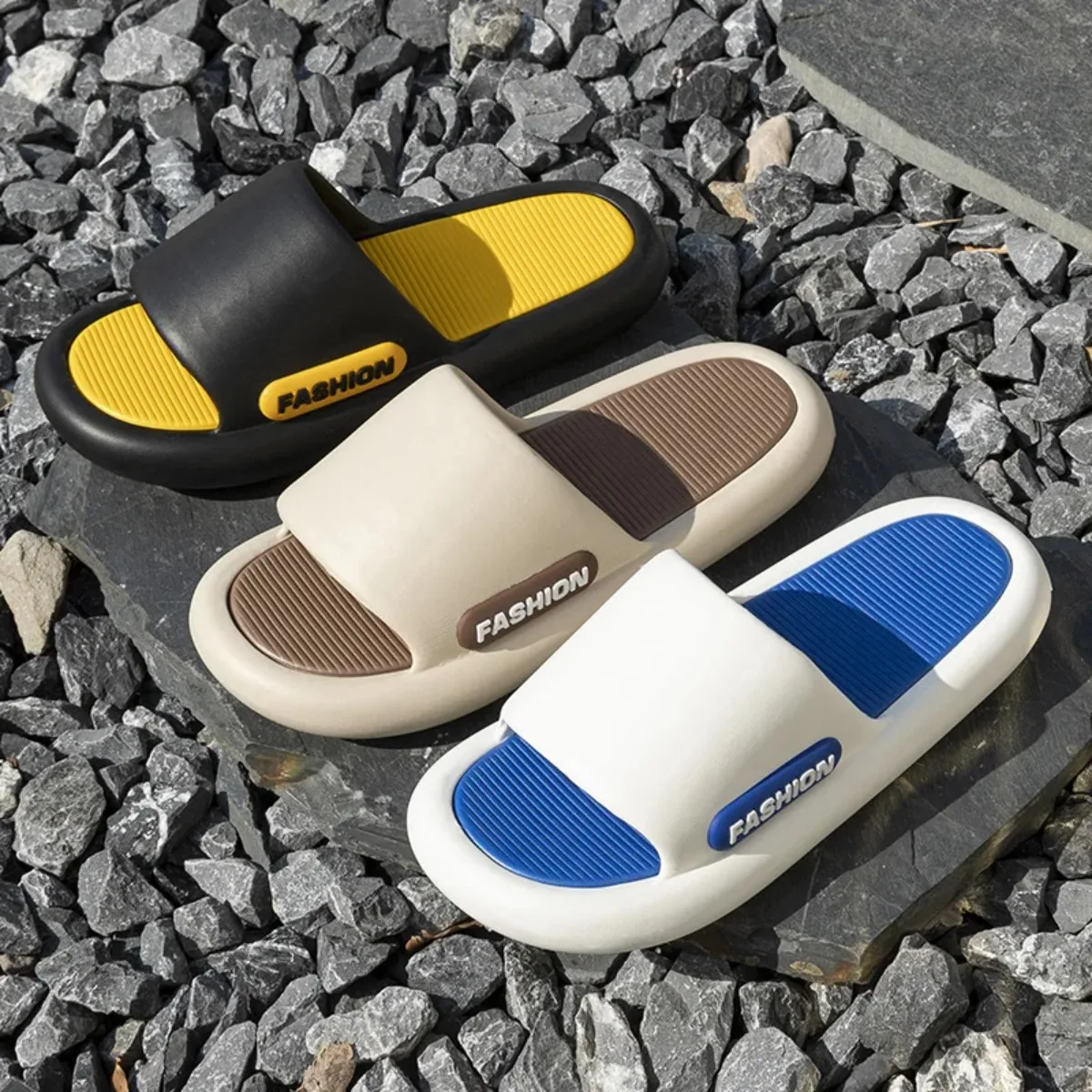 

2024 High Quality Outdoor Home Cool Slippers for Men and Women Soft Unisex Beach Casual Shoes Light EVA Sandals Outdoor