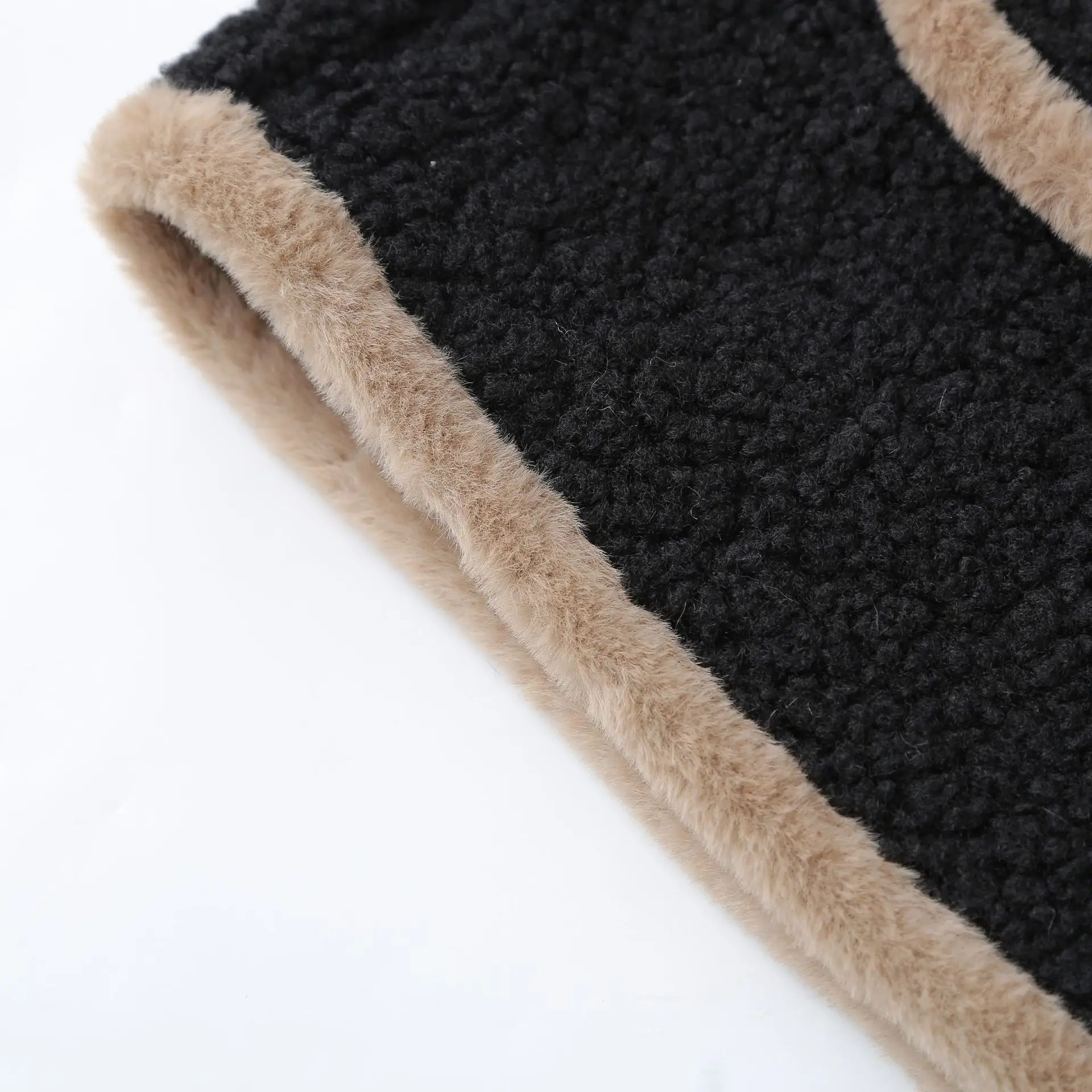 XXXXL Fashion Plus Size Women's Fleece Coat Winter Thickened V-neck Jacket With Chic Style Design Warm Cardigan Outerwear 8598