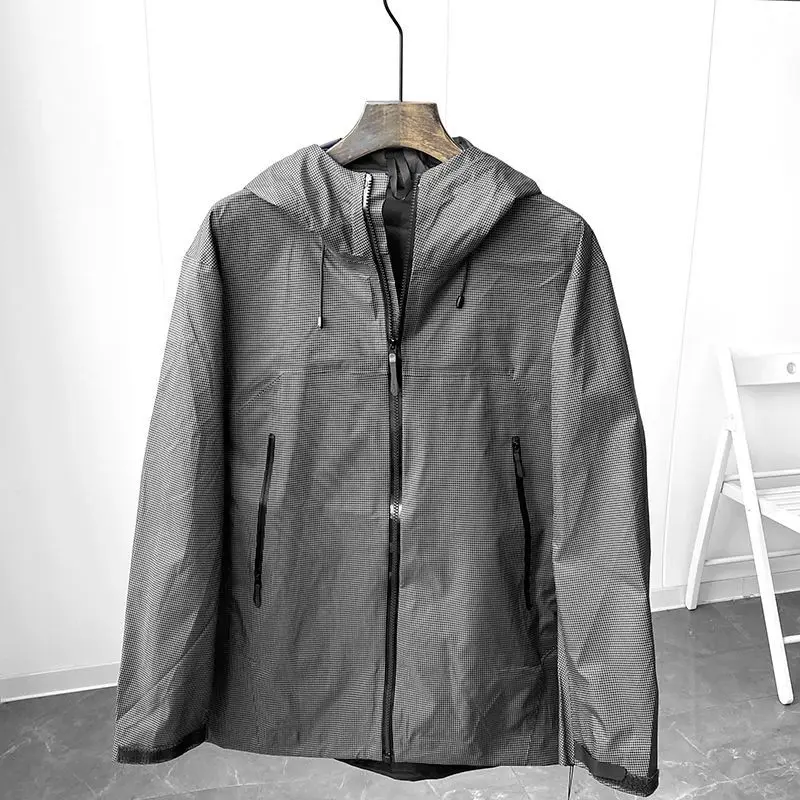 Spring Autumn Casual Jacket Men/Women Outdoor Waterproof and Windproof Hooded Windbreaker Coats