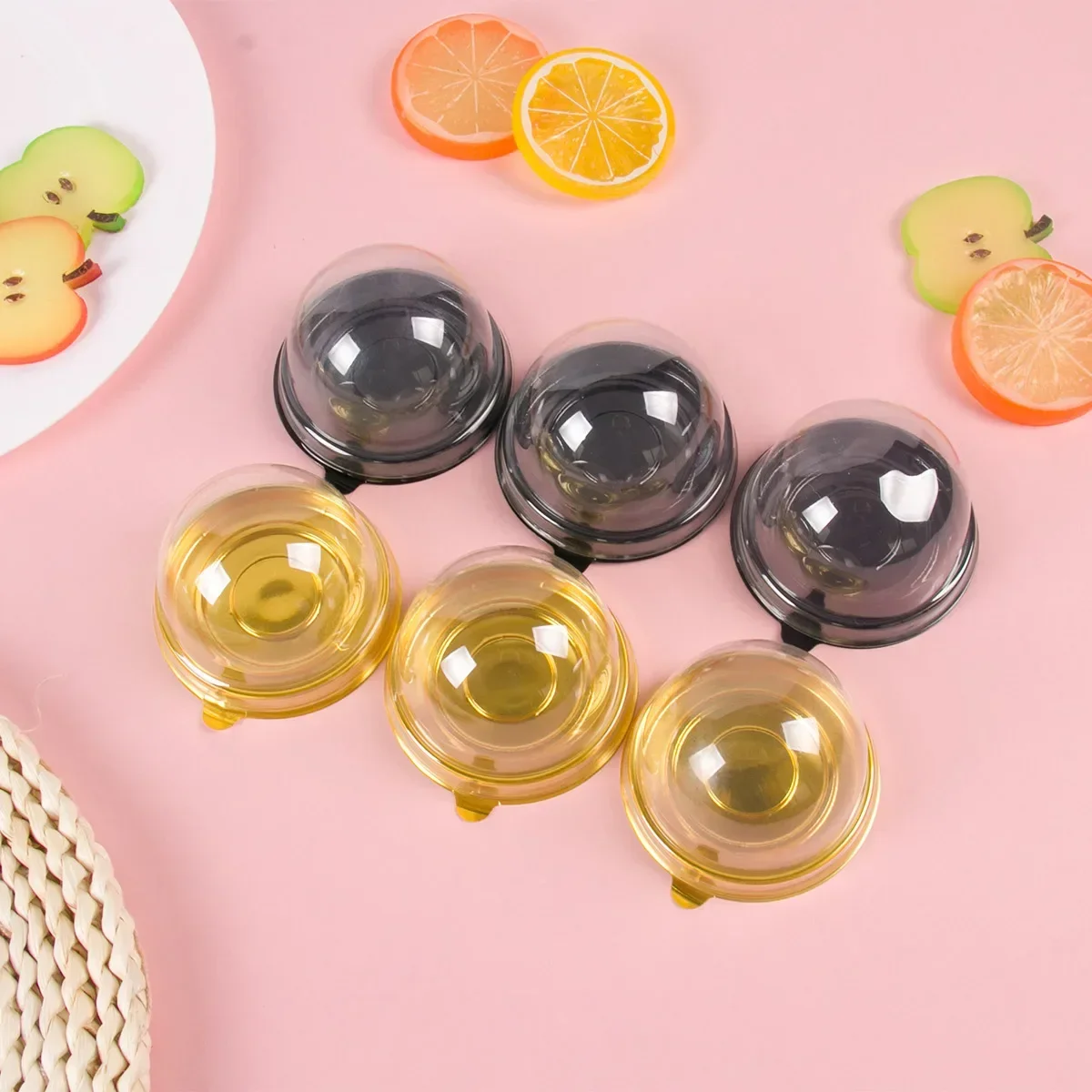 100 Stück durchsichtige Mini-Cupcake-Boxen aus Kunststoff, Muffin-Pod, Kuppel, Muffin-Behälter, Box für Hochzeit, Geburtstag, Dessert, Backen, Dekorationen – Detail 9